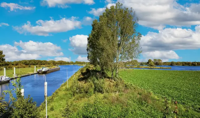 Maasplassen zonopdemaas afb01