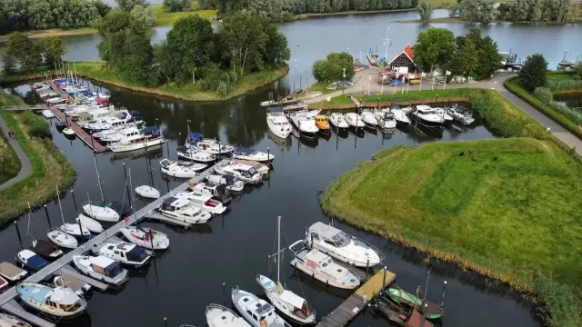 Woudrichem zonopdemaas afb01